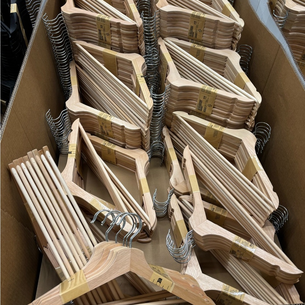 Set of 8 BUMERANG Hanger natural closet organizing - Picture 5 of 10